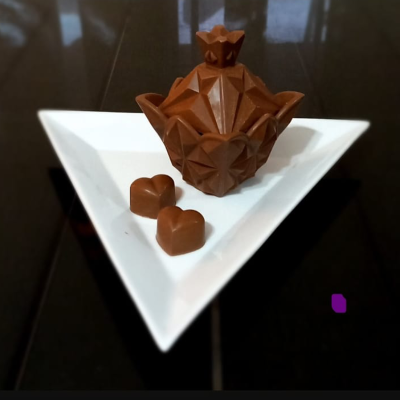 Chocolateros.net - Decobombón - Cofre de chocolate con 6 bombones